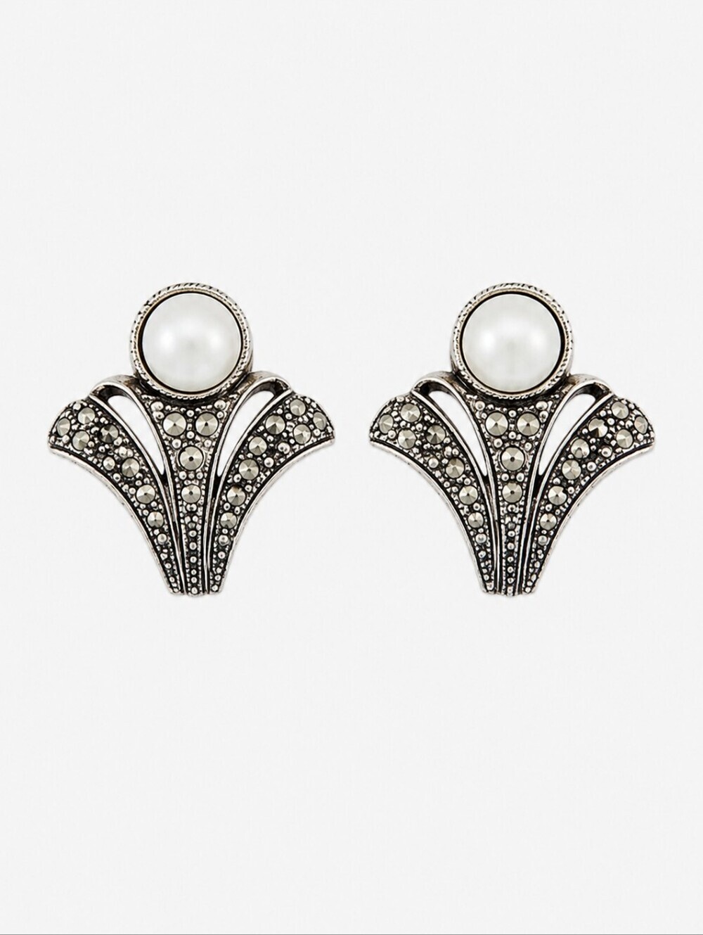 VTG AVON 1990 Fan Shape Classic Drama Pearlesque Marcasite Bridal Post Earrings